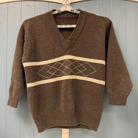Vintage Wool Sweater Mens XL Brown Tan V-neck 3/4‎ Sleeves Thick Heavy - Picture 2 of 6